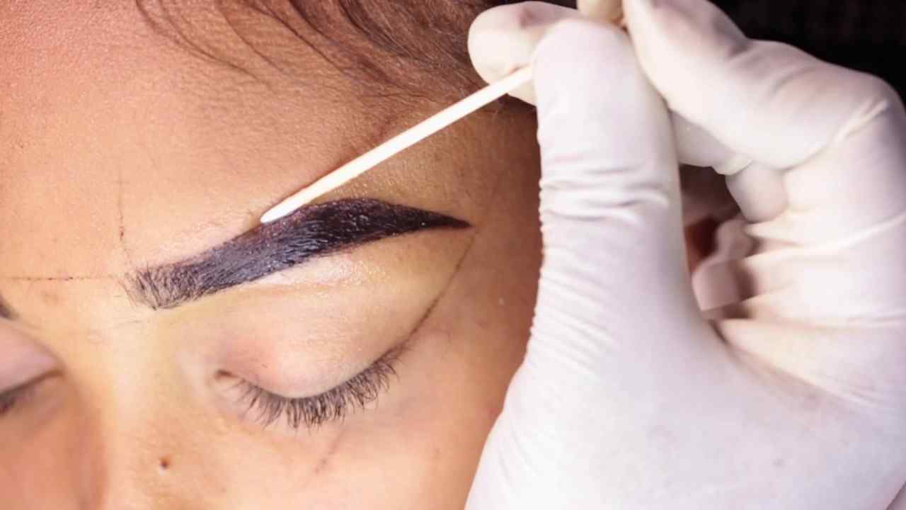 Eyebrow threading & Tinting - Female