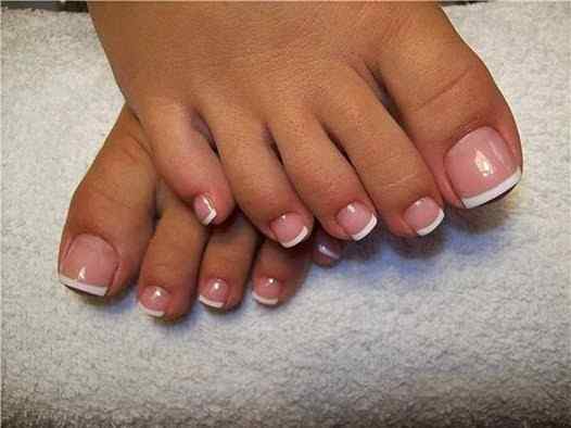 Gel Pedicure (Female)